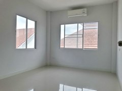 House for sale East Pattaya showing the third bedroom