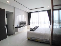 House for sale East Pattaya showing the third bedroom suite 