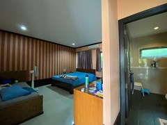 House for sale Huay Yai Pattaya showing the second bedroom suite 