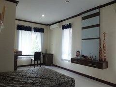 House for sale Na Jomtien Pattaya showing the third bedroom 