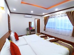 House for sale Pattaya showing the fourth bedroom suite 