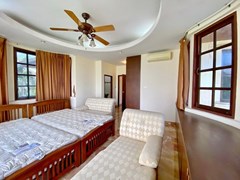 House for sale Pattaya showing the second bedroom suite 