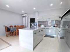 House for sale South Pattaya showing the kitchen and dining areas 