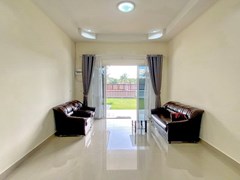 House for sale at Nongplalai Pattaya showing the living area concept 