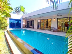 House for sale Mabprachan Pattaya