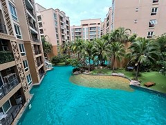 Condo For Rent Pattaya Jomtien showing the balcony view