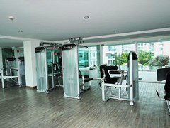 Condominium for rent Jomtien Pattaya showing the gymnasium 