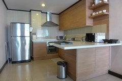 Condominium for rent Pattaya showing the kitchen