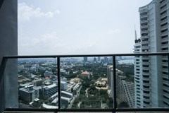 Condominium for rent at Zire Wongamat Pattaya showing the balcony view 