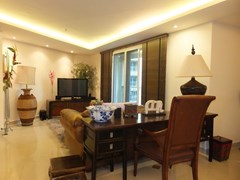 Condominium for Rent Central Pattaya showing the living area
