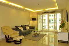 Condominium for Rent Pattaya showing the living room 