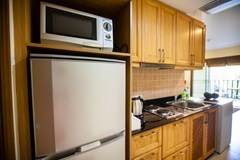 Condominium for rent Jomtien Beach showing the kitchen