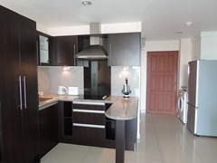 Condominium for rent Jomtien showing the kitchen