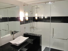 Condominium for rent Pattaya showing the bathroom