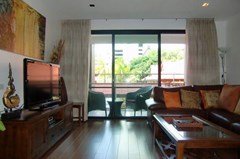 Condominium for Rent Pattaya Beach showing the living area