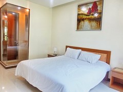Condominium for Rent Pattaya showing the bedroom suite