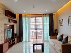 Condominium for Rent Pattaya showing the living room