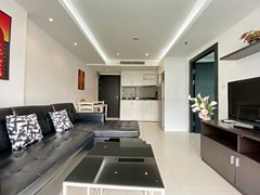 Condominium for rent Pattaya showing the open plan concept 