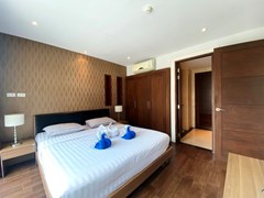 Condominium for sale Jomtien showing the master bedroom suite 