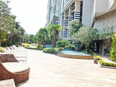 Condominium for sale Jomtien Pattaya showing the condo building