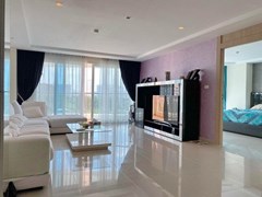 Condominium for sale Pratumnak Pattaya showing the living room and balcony 