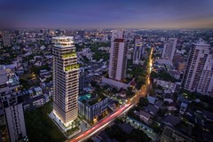 Condominium for sale Pattaya showing the building