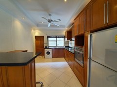 House for rent Jomtien Pattaya showing the kitchen with washing machine