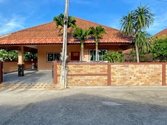 House for rent East Pattaya showing the house 