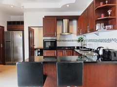 House for rent East Pattaya showing the kitchen 