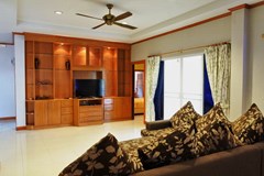 House for rent East Pattaya the living room with built-in cabinet 