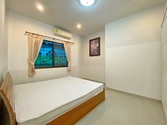 House for rent South Pattaya showing the second bedroom 