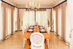 House for sale Na Jomtien Pattaya showing the dining area 