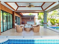 House for sale Huay Yai Pattaya showing the terrace and bar areas