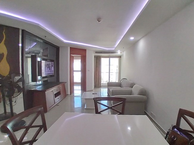 Condominium for rent Pattaya showing the dining area Condominium for rent Pattaya showing the dining area