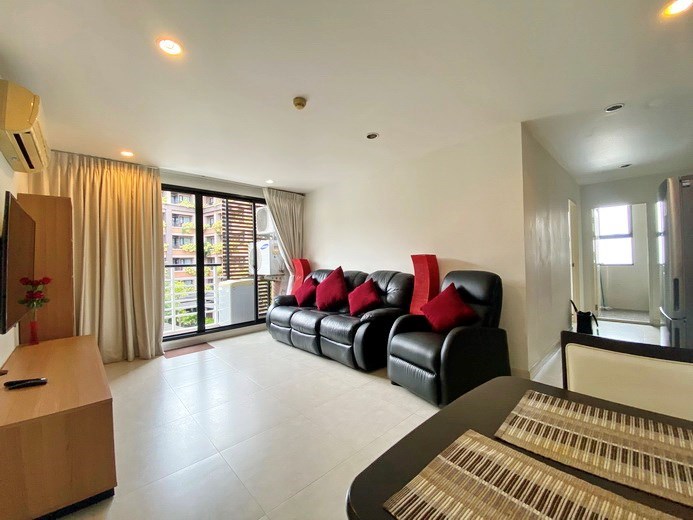 Condominium for Rent Pattaya showing the open plan concept 