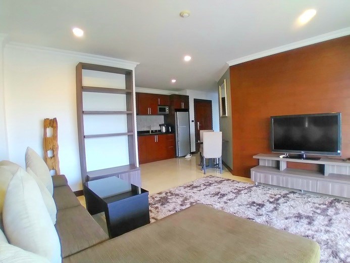 Condominium for rent Pattaya showing the open plan concept 