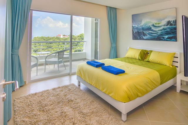 Condominium For Rent Pratumnak Pattaya showing the second bedroom