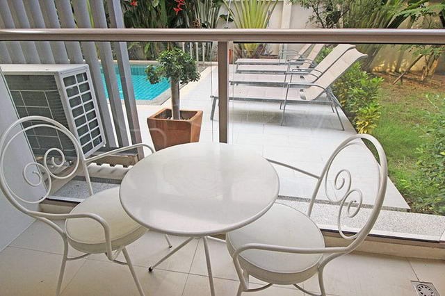 Condominium for rent Pratumnak Pattaya showing the balcony view poolside Condominium for rent Pratumnak Pattaya showing the balcony view poolside