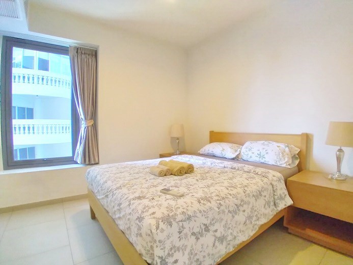 Condominium for rent Wong Amat Pattaya showing the second bedroom Condominium for rent Wong Amat Pattaya showing the second bedroom