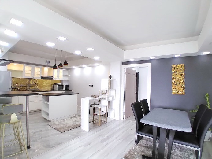 Condominium for sale Ban Amphur showing the dining and kitchen areas Condominium for sale Ban Amphur showing the dining and kitchen areas