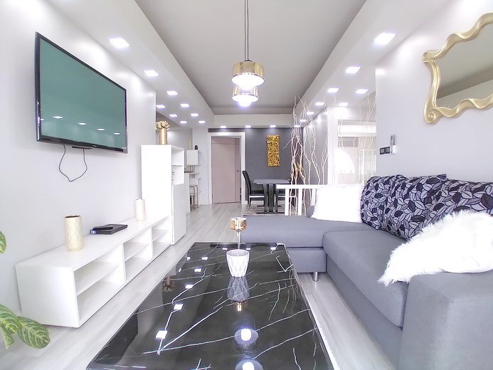 Condominium for sale Ban Amphur showing the living area Condominium for sale Ban Amphur showing the living area