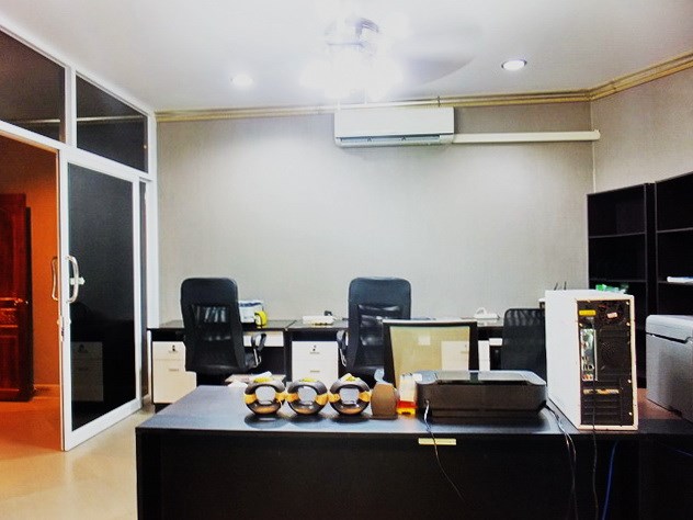 Golf Resort for sale Pattaya area showing the office 