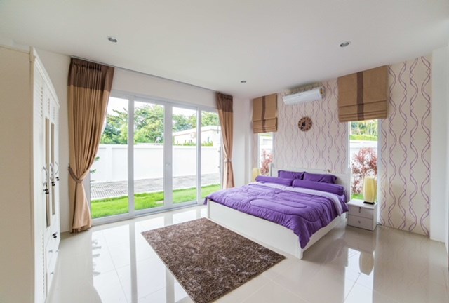 House for Sale Silverlake Pattaya showing the master bedroom House for Sale Silverlake Pattaya showing the master bedroom