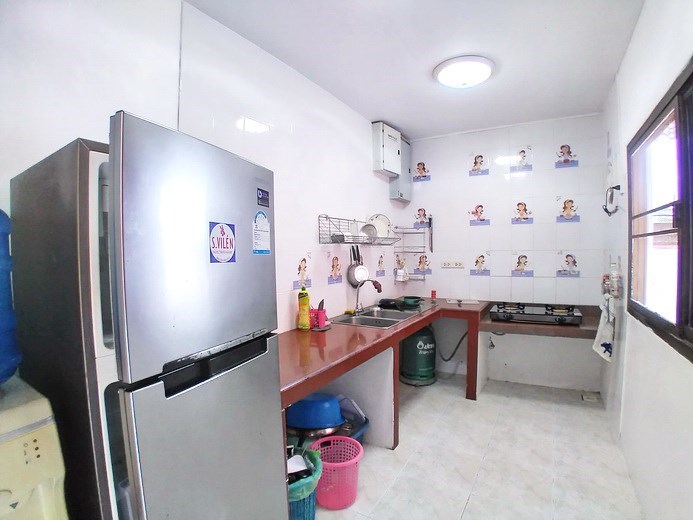 House for rent South Pattaya showing the Thai kitchen House for rent South Pattaya showing the Thai kitchen