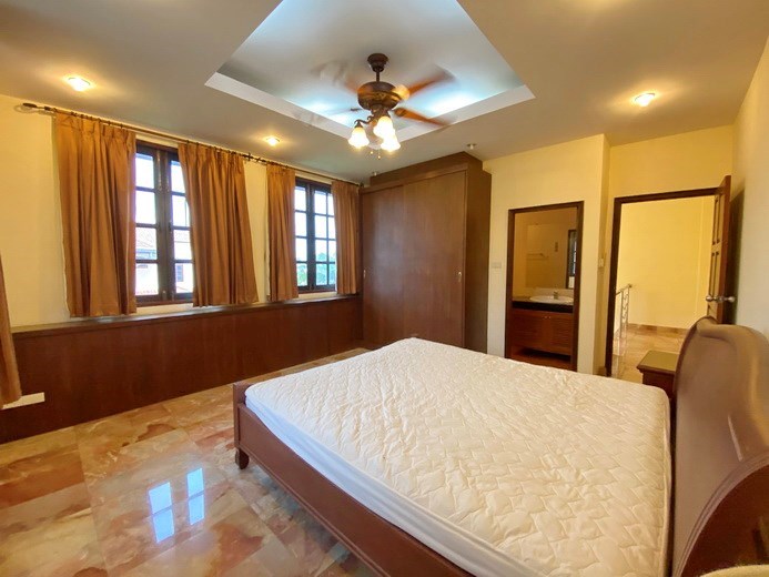 House for rent East Pattaya showing the fourth bedroom suite 