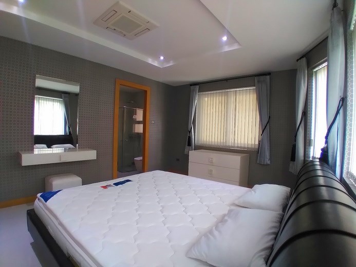 House for rent East Pattaya showing the fourth bedroom suite 