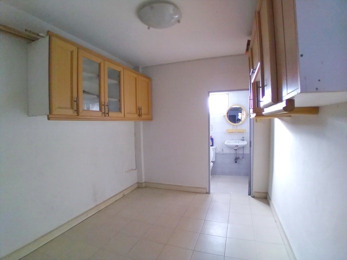 House for rent East Pattaya showing the maid bedroom suite House for rent East Pattaya showing the maid bedroom suite