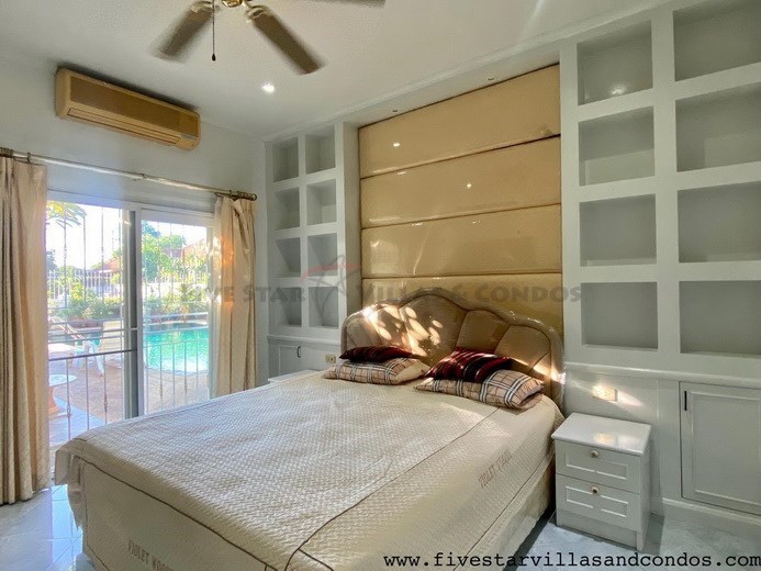 House for rent East Pattaya showing the second bedroom poolside House for rent East Pattaya showing the second bedroom poolside