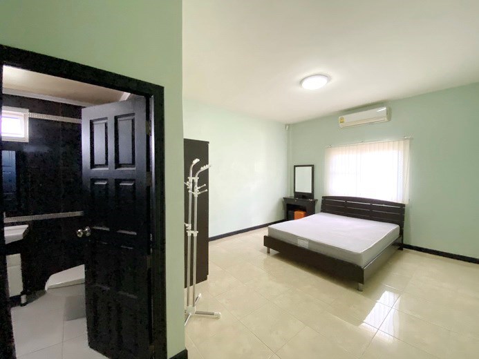 House for rent East Pattaya showing the second bedroom suite