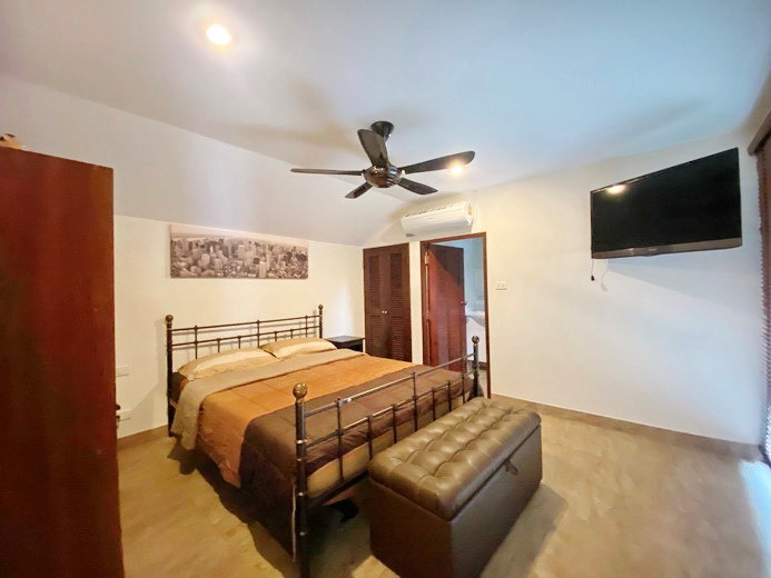 House for rent East Pattaya showing the second bedroom suite 